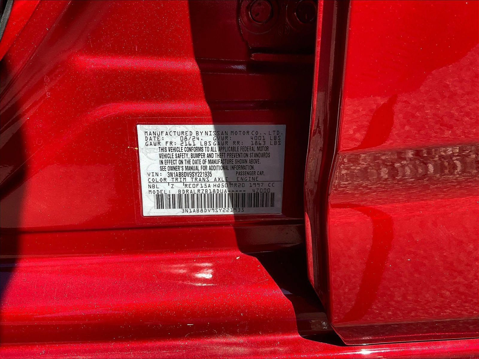 Used 2025 Nissan Sentra SR FWD image 21