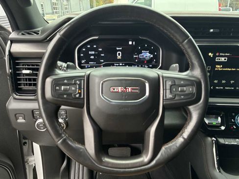 Used 2022 GMC Sierra 1500 AT4 image 10