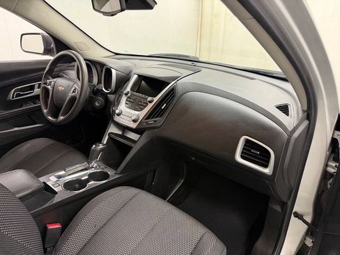 Used 2016 Chevrolet Equinox LS w/ LPO, Protection Package FWD image 12