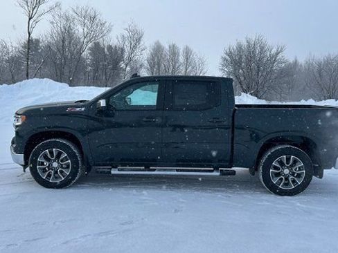 New 2026 Chevrolet Silverado 1500 LT w/ Z71 Off-Road Package image 7