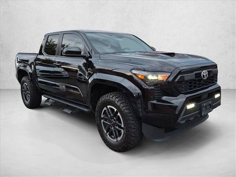 Used 2024 Toyota Tacoma TRD Sport RWD image 3