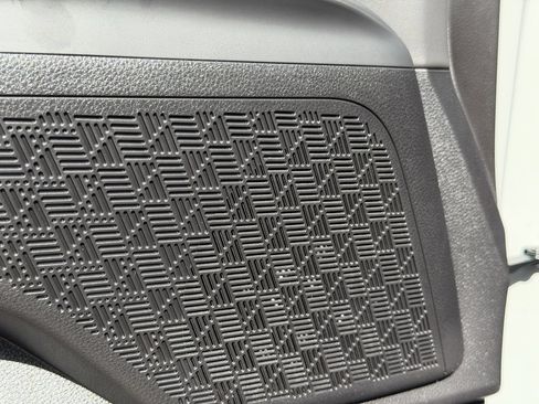 New 2026 Kia Carnival SX w/ SX Dark Edition Package FWD image 22