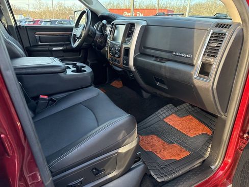 Used 2016 RAM 2500 Laramie w/ Convenience Group image 11