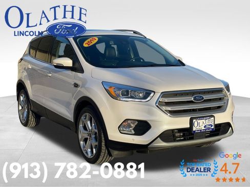 Used 2019 Ford Escape Titanium image 7