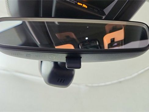 Used 2022 Porsche Cayenne image 52