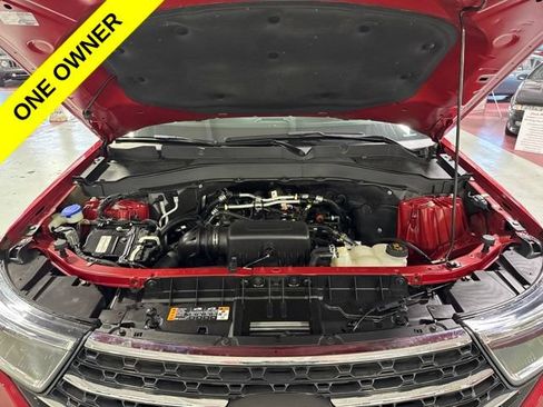Used 2022 Ford Explorer XLT w/ Equipment Group 202A AWD/4WD image 10