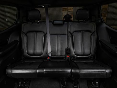 Used 2023 Jeep Wagoneer Series II image 32