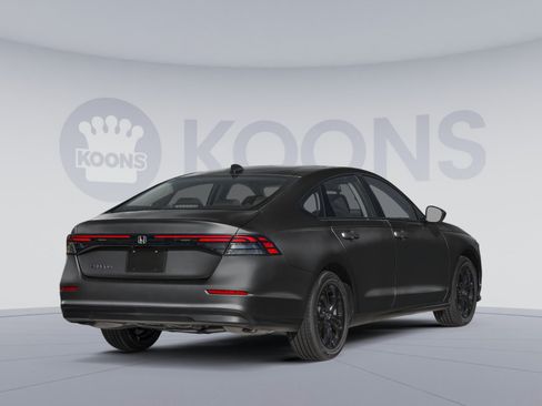 Used 2025 Honda Accord SE image 2