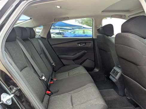 Used 2025 Honda Accord SE image 24