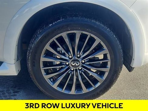 Certified 2024 INFINITI QX80 Premium Select w/ Cargo Package image 11