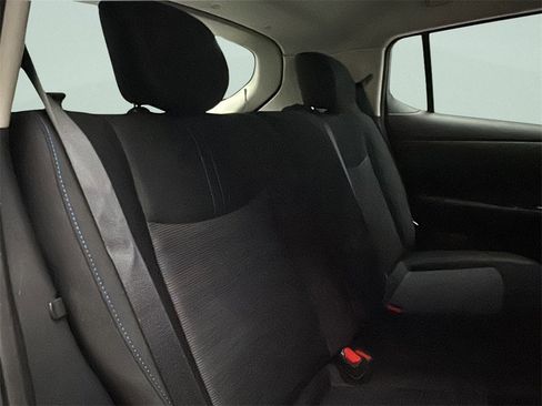 Used 2019 Nissan Leaf SV Plus w/ SV Plus Technology Package image 12