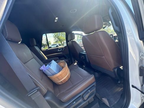 Used 2021 Chevrolet Tahoe High Country AWD/4WD image 24