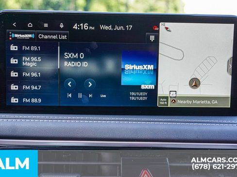 Used 2025 Genesis G70 2.5T AWD/4WD image 38