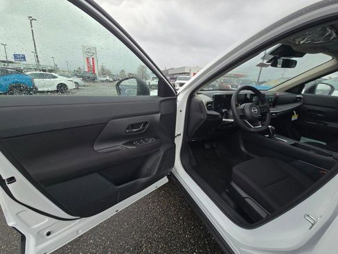 New 2026 Nissan Kicks S image 23