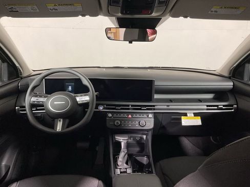 New 2026 Hyundai Tucson SE image 21