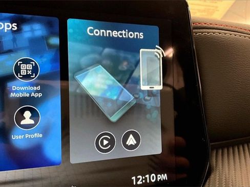 New 2026 Nissan Kicks SR image 24