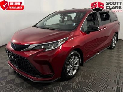 Used 2021 Toyota Sienna XSE w/ XSE Plus Package