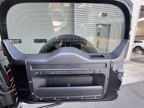 Used 2024 Land Rover Defender 130 Outbound image 34