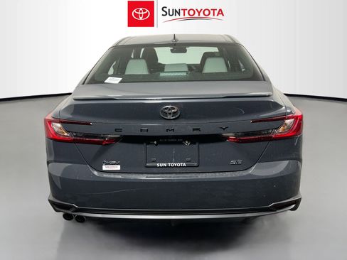 New 2026 Toyota Camry SE FWD image 5