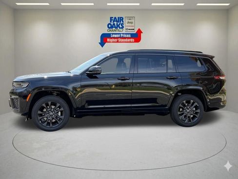 New 2026 Jeep Grand Cherokee L Limited AWD/4WD image 10