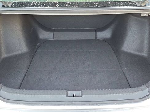 Used 2025 Honda Accord LX image 29