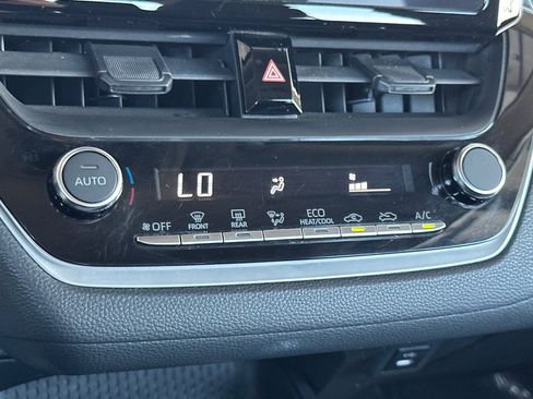 Certified 2024 Toyota Corolla LE image 24