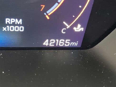 Used 2024 Chevrolet Colorado LT w/ LT Convenience Package image 14