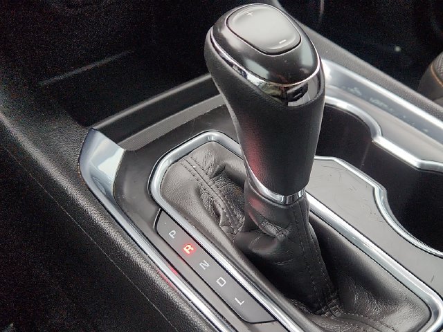 Used 2020 Chevrolet Traverse LS FWD image 41