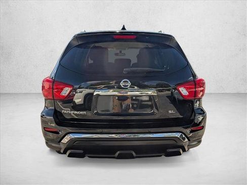 Used 2019 Nissan Pathfinder SL image 7