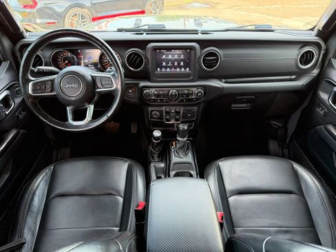 Used 2020 Jeep Wrangler Unlimited Sahara w/ Cold Weather Group AWD/4WD image 19
