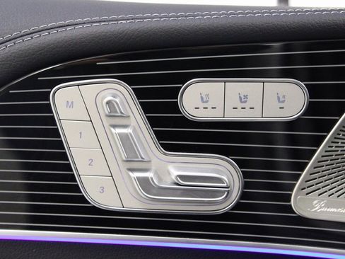 Certified 2024 Mercedes-Benz GLS 580 4MATIC image 24