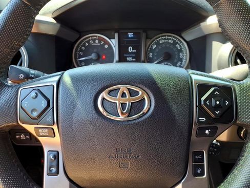 Used 2021 Toyota Tacoma SR5 image 21