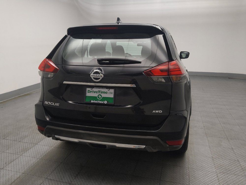 Used 2017 Nissan Rogue S AWD/4WD image 7