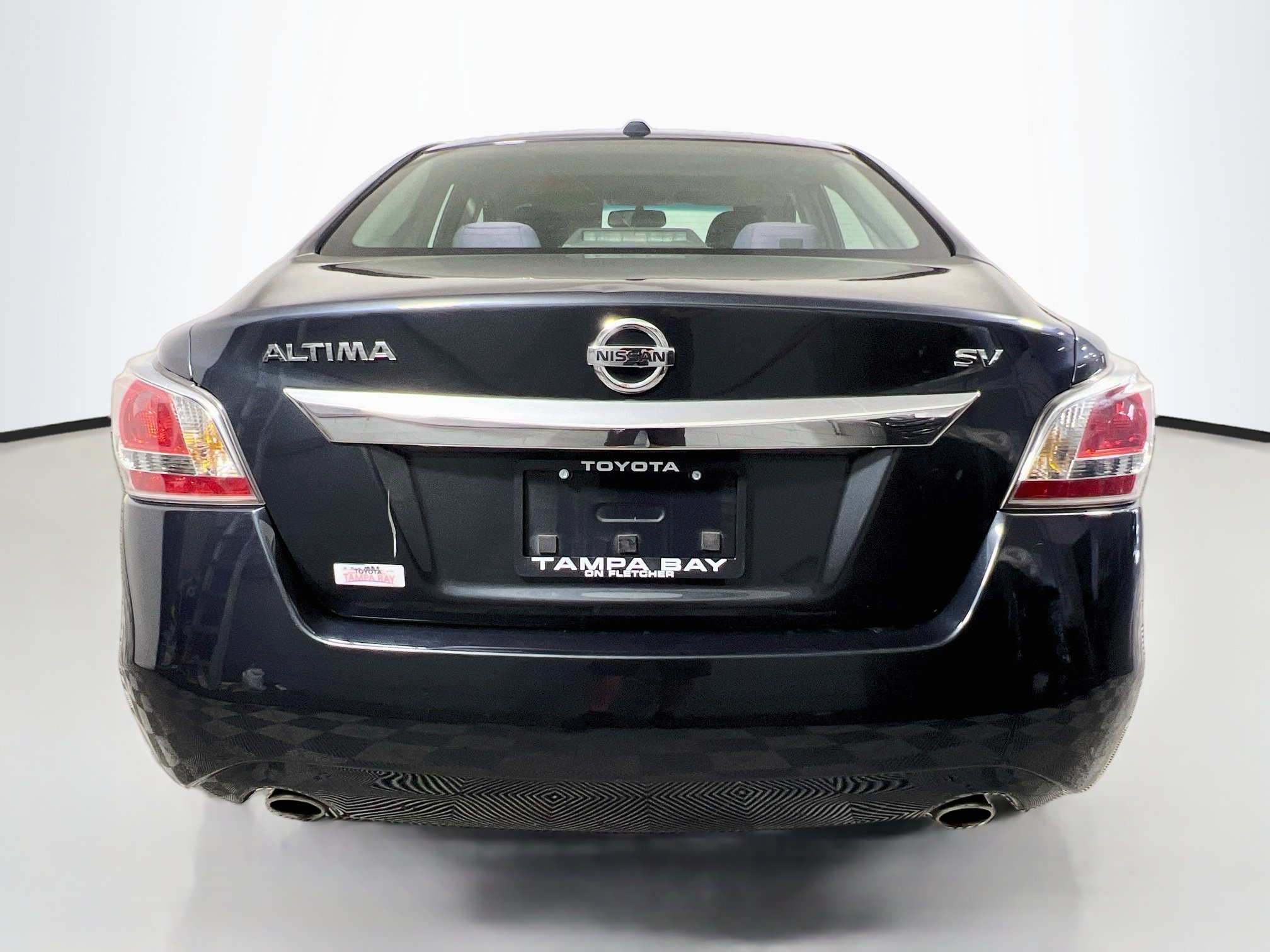 Used 2015 Nissan Altima 2.5 SV w/ Convenience Package FWD image 6