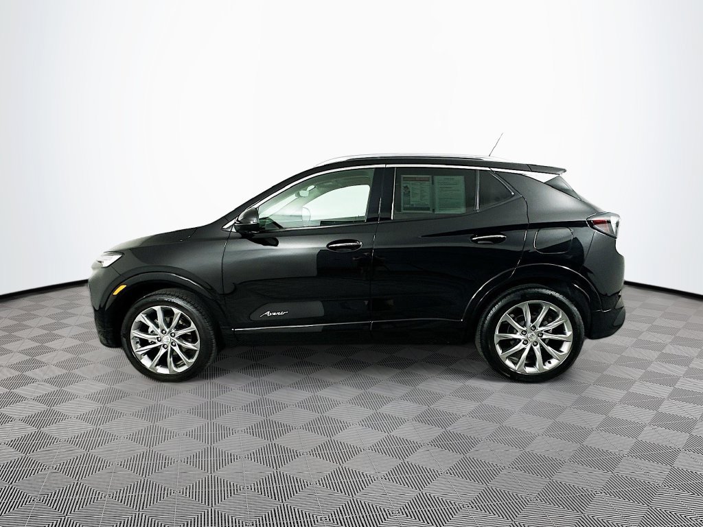 Used 2024 Buick Encore GX Avenir w/ Avenir Technology Package AWD/4WD image 6