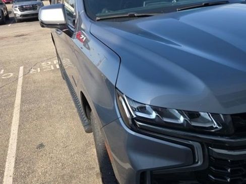 Used 2022 Chevrolet Tahoe Z71 w/ Luxury Package image 6