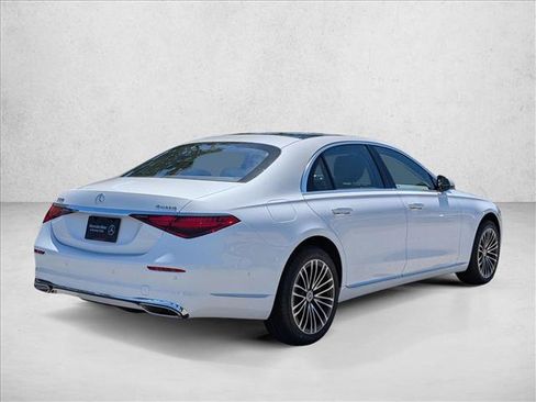 New 2026 Mercedes-Benz S 500 4MATIC image 2