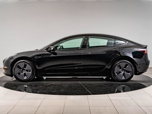 Used 2023 Tesla Model 3 Standard Range RWD image 5