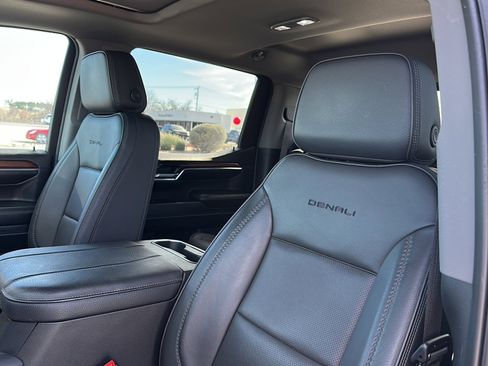 Used 2024 GMC Sierra 1500 Denali w/ Denali Reserve Package image 14