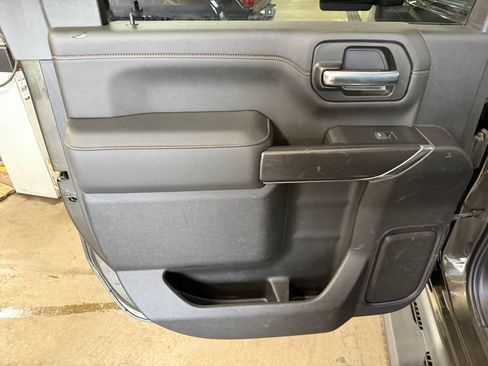 Used 2022 GMC Sierra 3500 AT4 w/ AT4 Preferred Package AWD/4WD image 25