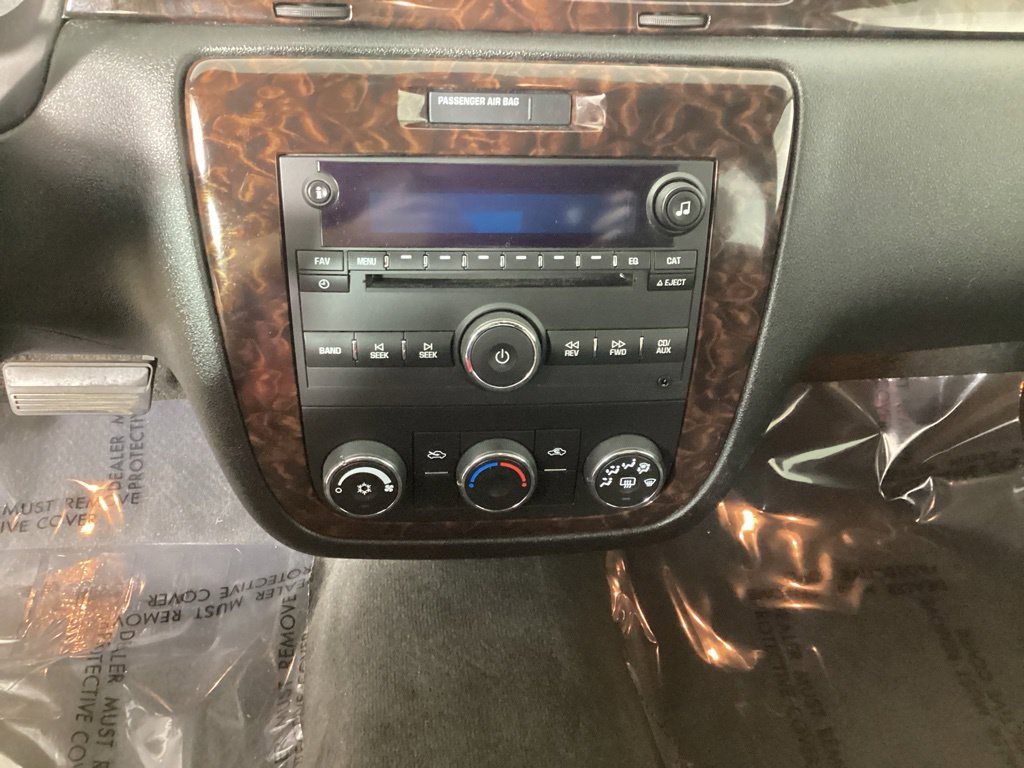Used 2013 Chevrolet Impala LS FWD image 19