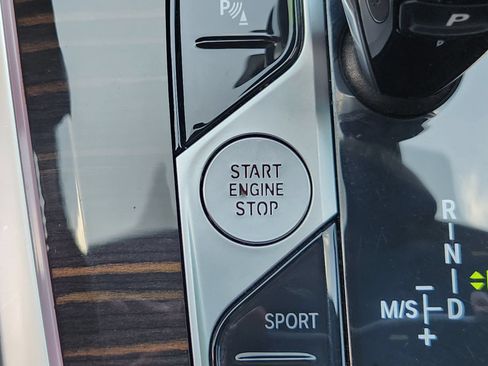 Used 2023 BMW X5 sDrive40i w/ Parking Assistance Package RWD image 20
