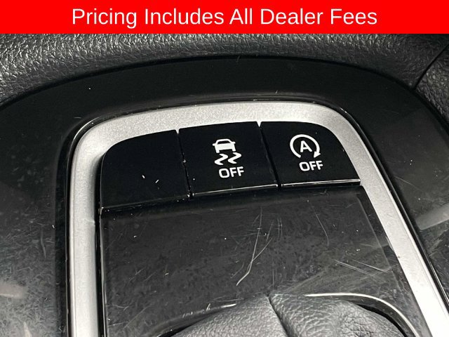 Used 2025 Toyota Corolla Cross XLE FWD image 29