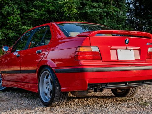 Used 1998 BMW M3 Sedan RWD image 3