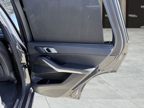 Used 2022 BMW X5 sDrive40i image 37