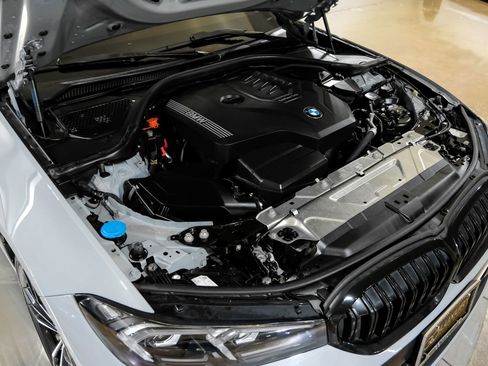 Used 2023 BMW 330i xDrive Sedan w/ M Sport Package image 53