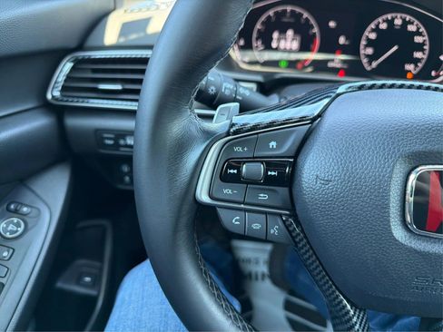 Used 2022 Honda Accord Sport image 28