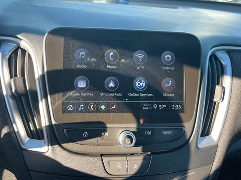 Used 2024 Chevrolet Malibu LT image 21