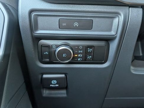 Used 2025 Ford F150 STX w/ Equipment Group 200A RWD image 30