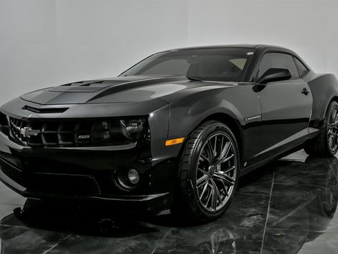 Used 2010 Chevrolet Camaro SS image 5